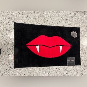 💋 Betsey Johnson Red Lips with Fangs bath rug